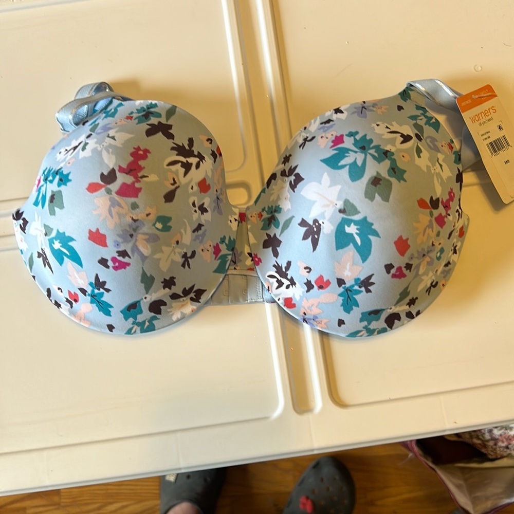 Warner’s full coverage bra NWT